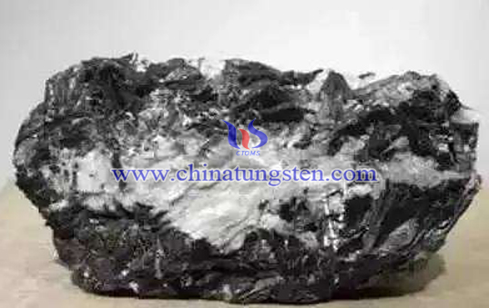 Tungsten Ore Picture