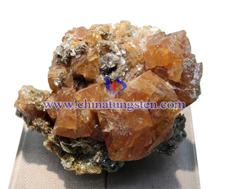 Tungsten Ore Picture