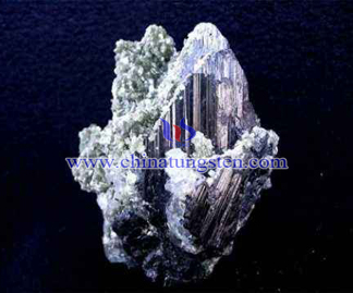 Tungsten Ore Picture