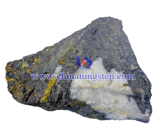 Tungsten Ore Picture