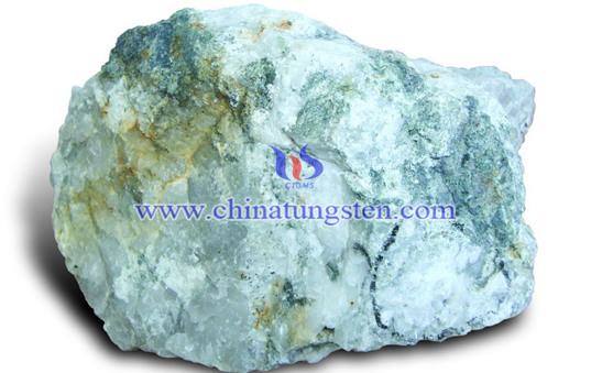 Tungsten Ore Picture